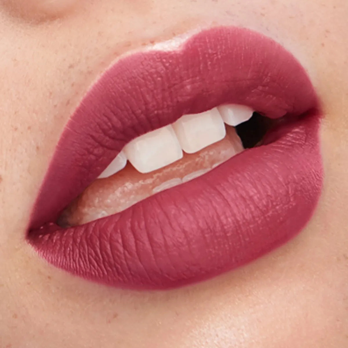Labial Crayon Lips Mate Cyplay