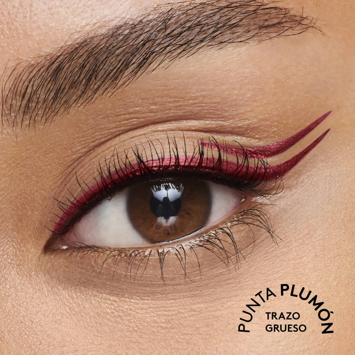 Delineador Líquido Punta Plumón Eye PRO