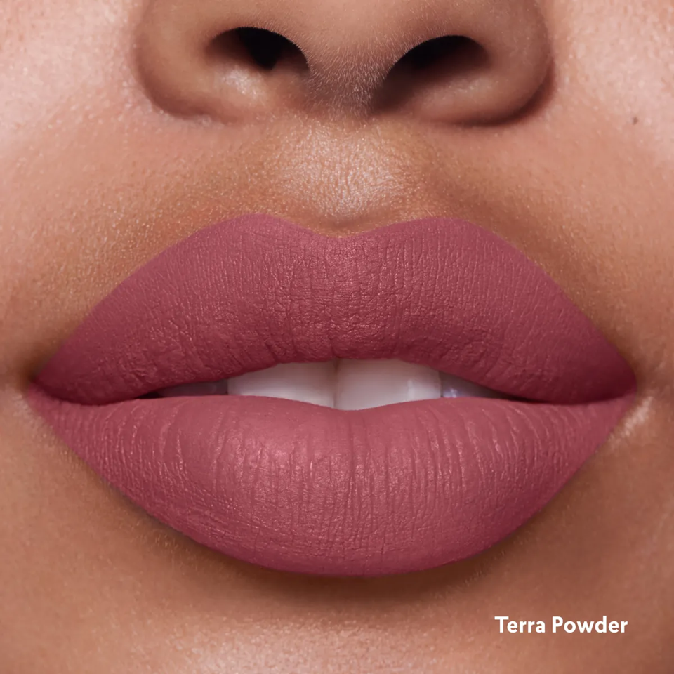 Labial Velvet Lips Studio Look